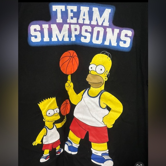 Simpsons tee - Picture 2 of 5